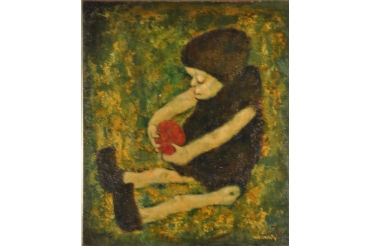 Bambola con mela rossa 